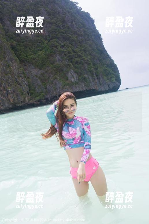 爱蜜社-萌琪琪Irene 爱蜜社 - 资源满满,萌琪琪Irene毛衣写真,穿上去八成舒服,但我实在没勇气试试