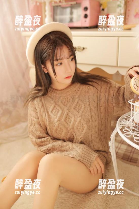 猫九酱 猫九酱的瑜伽招式:你们的设备比我还稳!