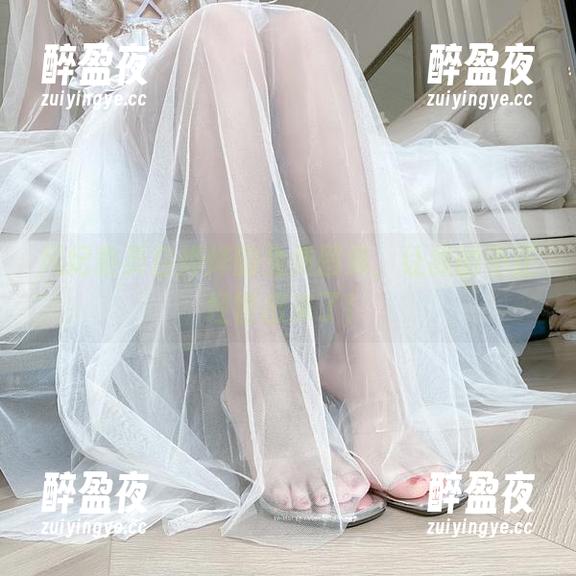 风纪委员白烨烨的免费图集，让我的不正经冒出来了！