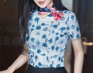 秀人网 - summer宝宝和牛仔裤之间的故事，光靠看图包就让我脑补了一整天。