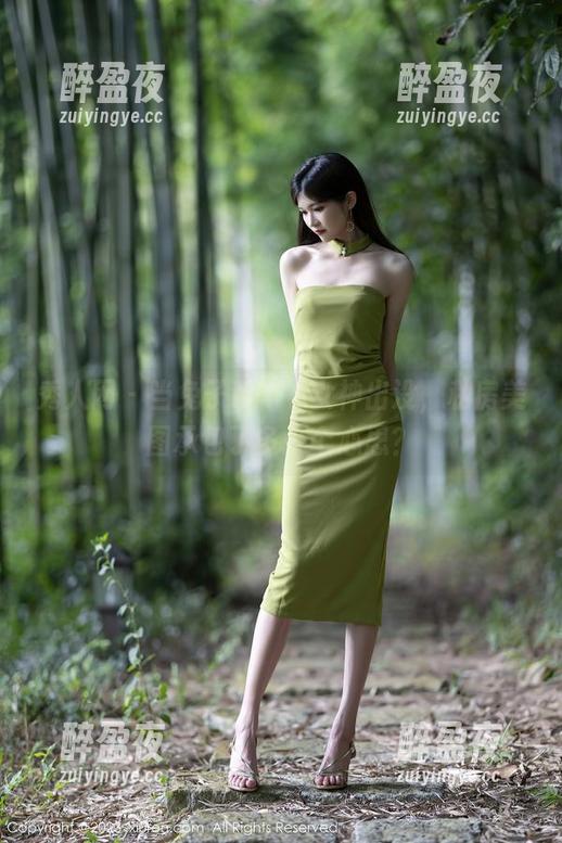 秀人网-兔子NINA 秀人网 - 当兔子NINA女神出没,私房美图承包了多少个心思?