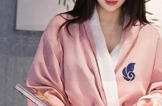 秀人网 - 无圣光取胜，唐翩翩的网袜写真，气质满满跑不掉。