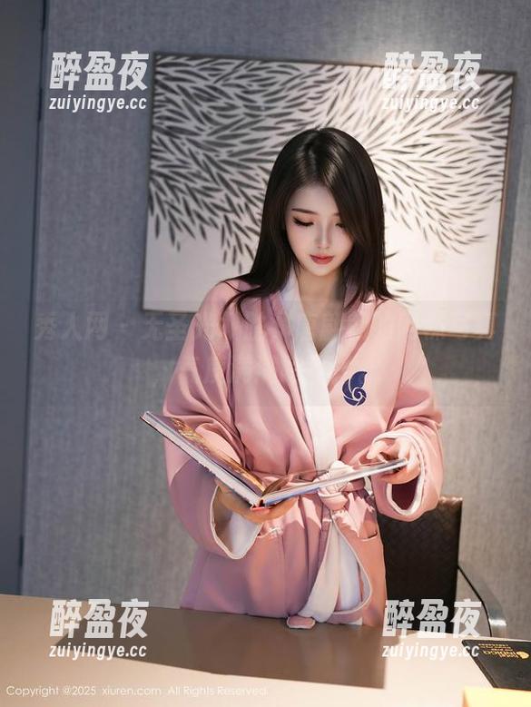 秀人网-唐翩翩 秀人网 - 无圣光取胜,唐翩翩的网袜写真,气质满满跑不掉。