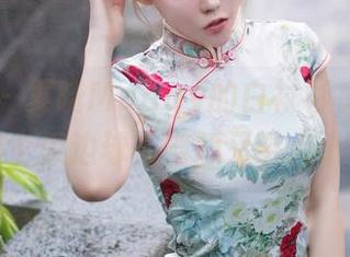 秀人网 - 夏晓Maggy的白衬衫，网盘里的那个擦边球，幽怨又带点小怪。