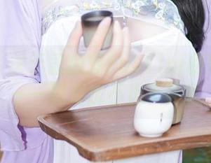 秀人网 - 关于孟狐狸FoxYini和她的私房——死库水不止于外表