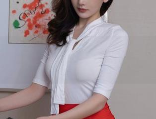 秀人网 - 当小薯条nienie邂逅牛仔裤，作品里藏着哪些段子？