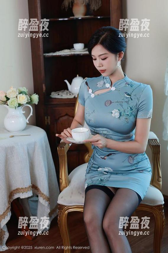 秀人网-悠悠YOYO 秀人网 - 你见过悠悠YOYO女仆吗?高清分享傻呼呼的日常