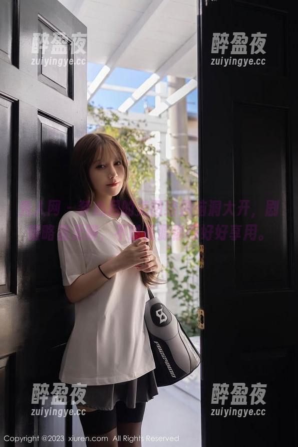秀人网-梦心月 秀人网 - 梦心月的美图给你脑洞大开,剧情略显无聊,不过资源你得好好享用。