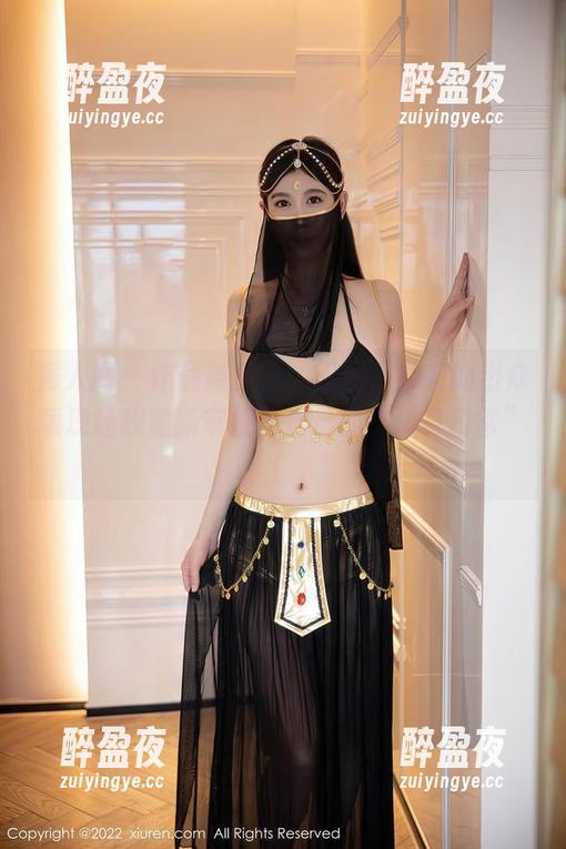 秀人网-王俪丁 秀人网 - 作品舞台上,王俪丁女友的出众表现让我重新审视了自己的“单身日常”!