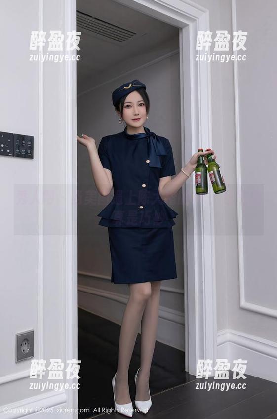 秀人网-陈大榕 秀人网 - 当美图遇上陈大榕的JK:这气质真是巧妙