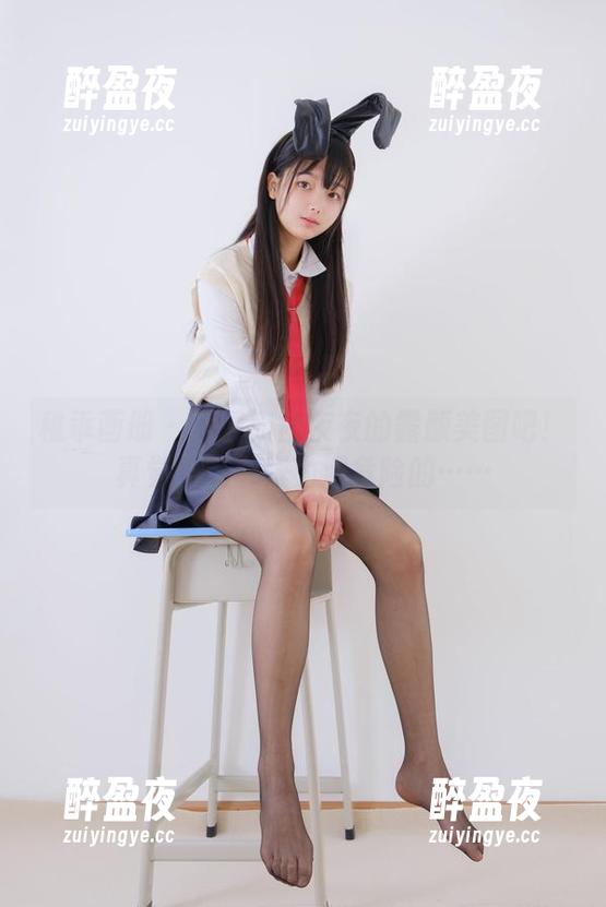 稚乖画册-赤西夜夜 稚乖画册 - 下载赤西夜夜的露颜美图吧!真觉得这个行为满危险的……