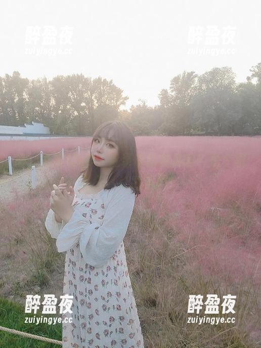 穆零Mu0 喂,穆零Mu0,温泉倒影收费吗?拍个图册先,让我沉醉!