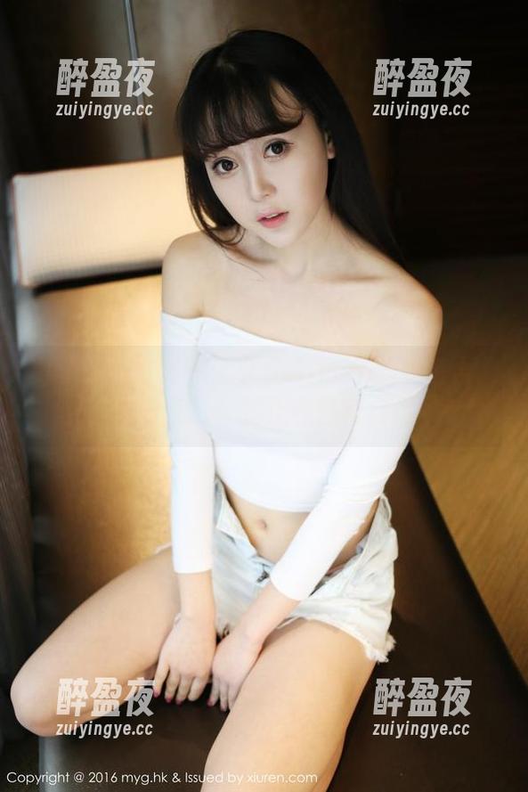 美媛馆-久久Aimee 美媛馆 - 方案一:久久Aimee的套装合集,方案二:我正在自言自语