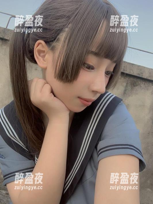 胡桃猫Kurumineko 更新又来了,胡桃猫Kurumineko的“甘雨OL”合集,诶,我还是先咽下那口水再说。