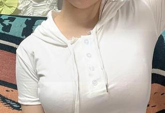 微密圈 - 葱油饼er的美腿套图:一放下就不想走了,快来下载吧!