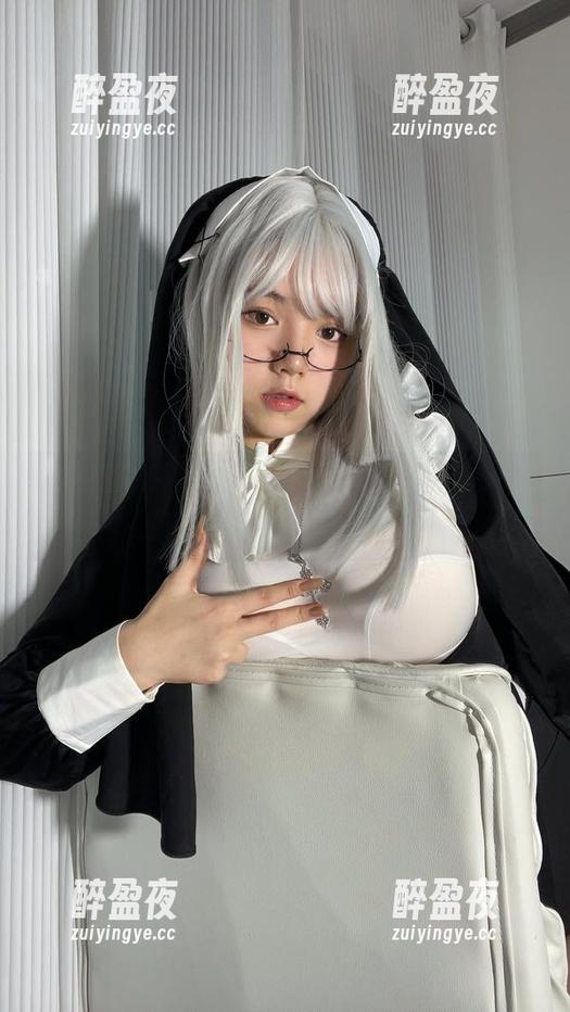 葱油饼er 微密圈 - 照片中不只是扮演,葱油饼er的雅儿贝德被我瞅见了~