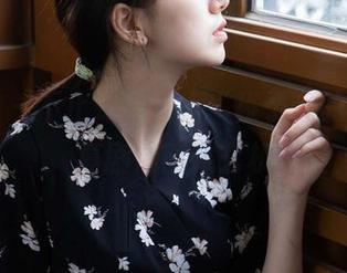 袜啵啵 - 不止是泡脚，“稚予”的惊艳写真剧情暗藏玄机