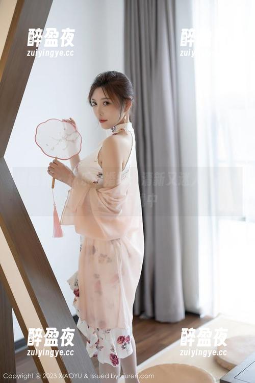 语画界-林乐一 语画界 - 林乐一婚纱:清新又迷人,高清图包下载中