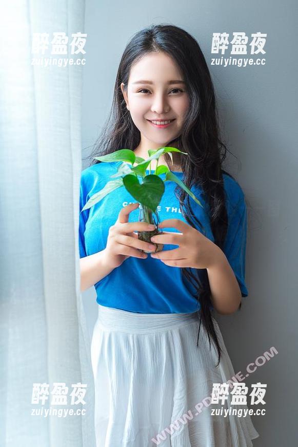 轰趴猫-可乐Vicky 轰趴猫 - 可乐Vicky的水手服冒险——图库里别样的分享,让海风也嫉妒!