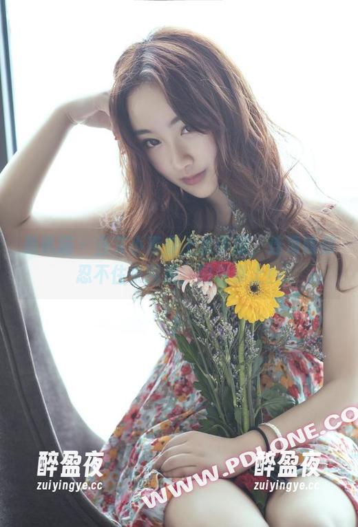 轰趴猫 - 当艾小青穿上水手服，连海鸥都忍不住来围观，图包奉上！