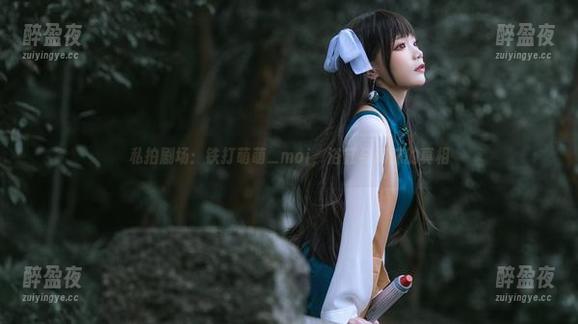 铁打萌萌_moi 私拍剧场:铁打萌萌_moi,浴缸与泡沫的真相