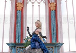 阿包也是兔娘的最新图包，和服给人一种似乎更想聊聊的氛围。