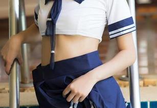 青豆客 - 汪佩妮Penny的黑白写真，看美女如何又一轮“尬舞”